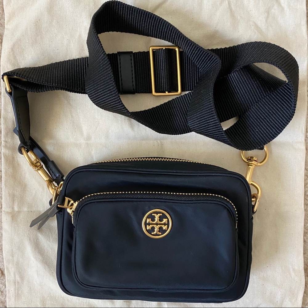 Tory Burch Mini Piper Camera Bag in Black